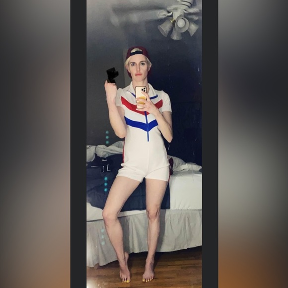 Meet your Posher, Erin - Picture 6 of 15